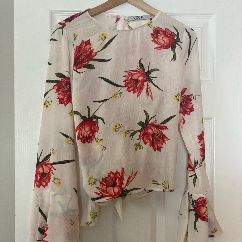 VTCH floral shirt with bow tie in back